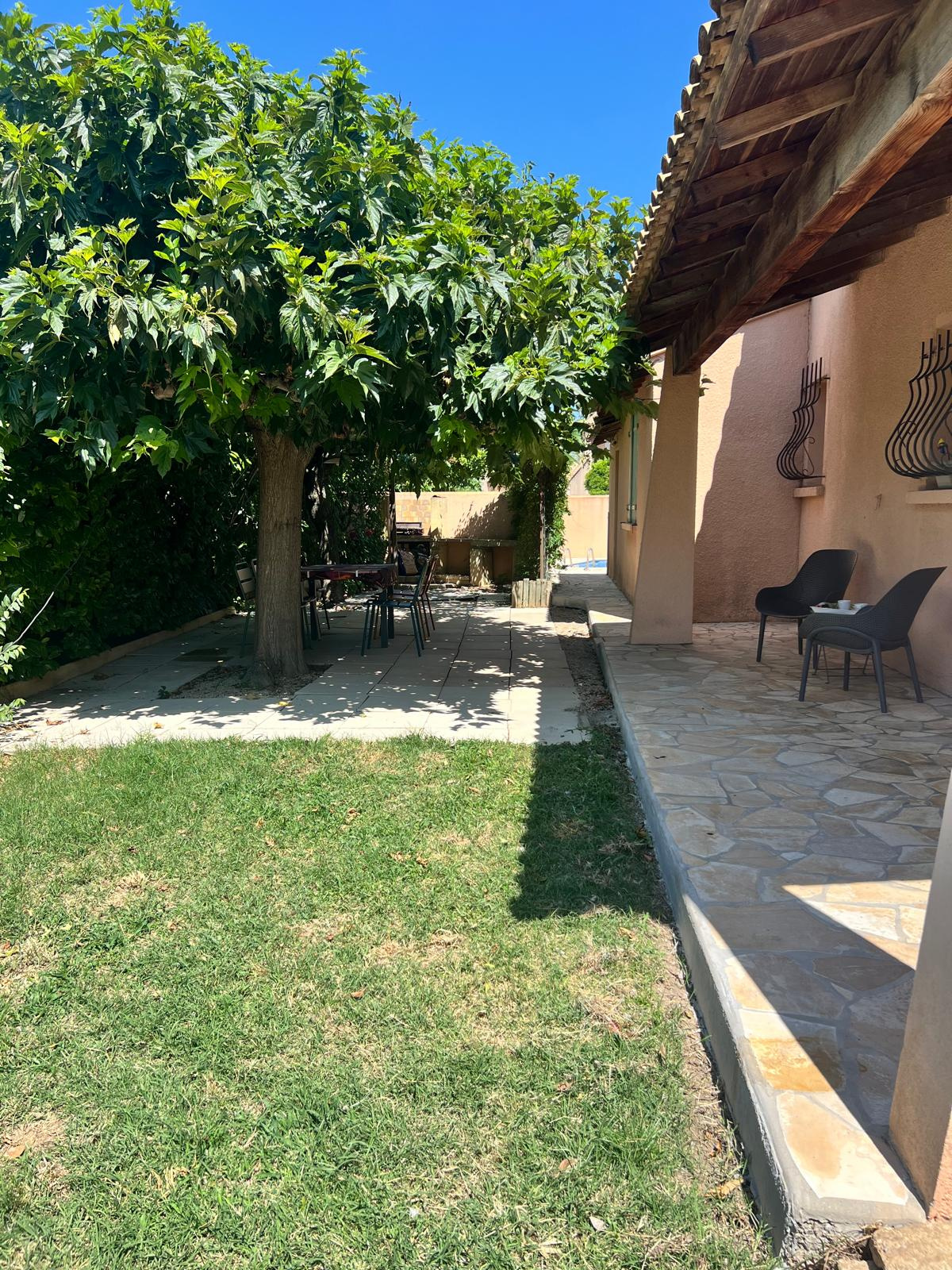 MARGUERITTES MAISON PP 110M2 TERRAIN 512M2 GARAGE PISCINE