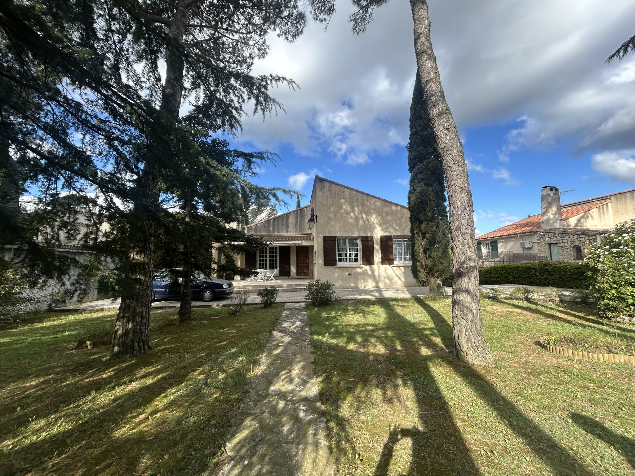 EXCLUSIVITE POULX MAISON 115M2 SUR TERRAIN 1162M2 DIVISIBLE SOUS SOL ET GARAGE